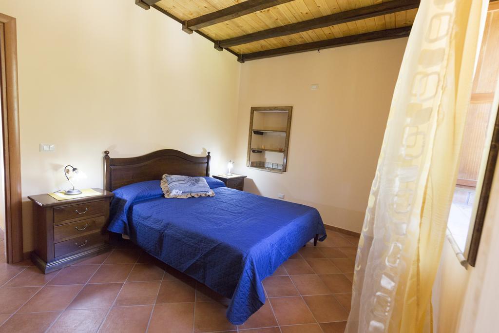 Profetina Village Motta Camastra Bagian luar foto