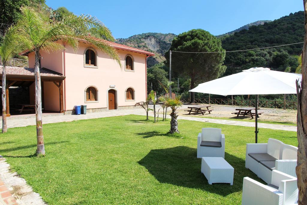 Profetina Village Motta Camastra Bagian luar foto