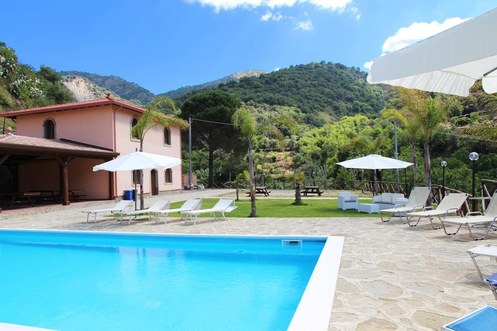 Profetina Village Motta Camastra Bagian luar foto